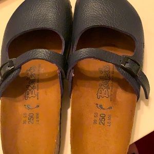Barely worn brand new navy Birkenstocks size 8